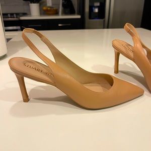 Stuart Weitzman Kitten Pump Beige Patent